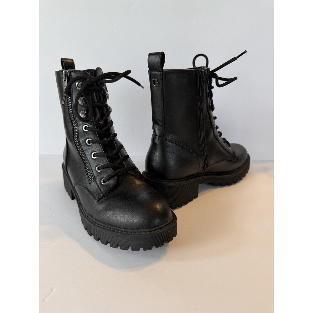 Guess Lace Up Black Faux Leather Combat Heel Boots Side Zipper Womens Size 8.5